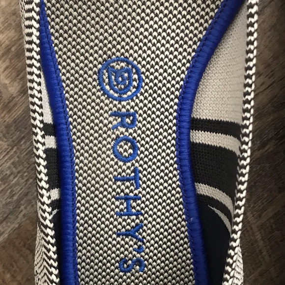 Rothys Women’s Flats - Picture 2 of 6